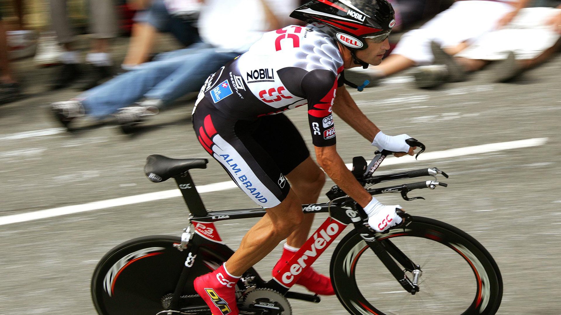 足球比赛中的关键战术变化